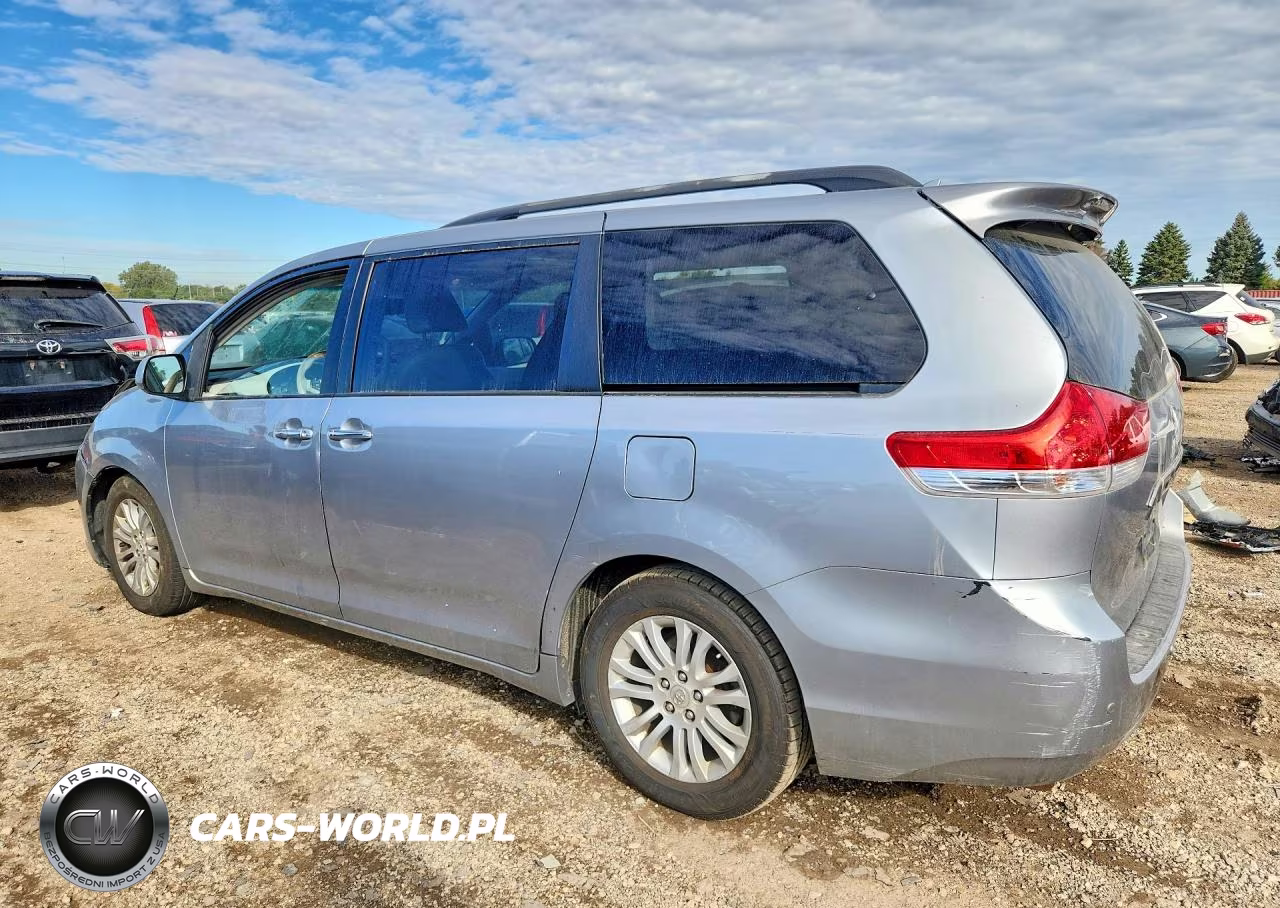 2011 Toyota Sienna Xle 8-Passenger VIN:5TDYK3DC7BS053233 - 2