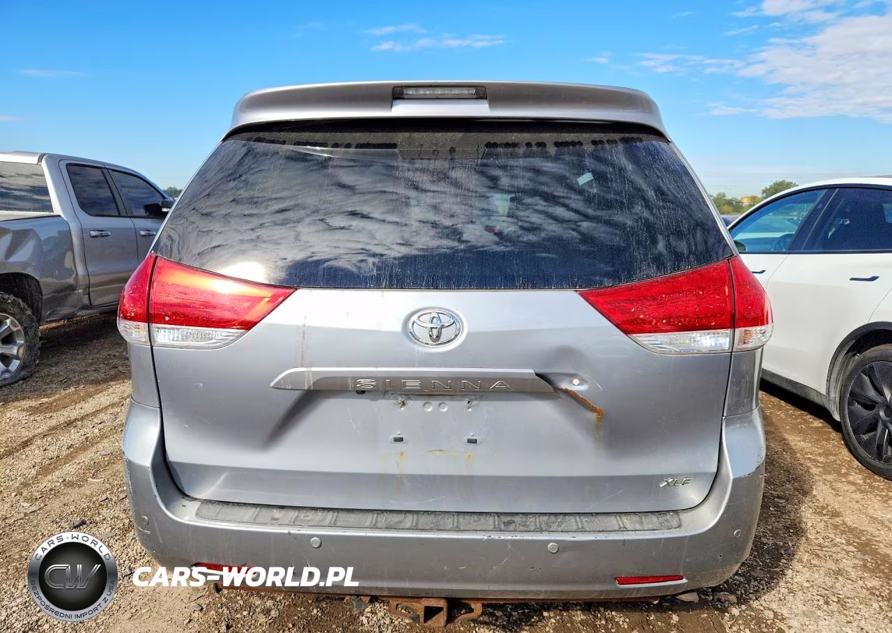 2011 Toyota Sienna Xle 8-Passenger VIN:5TDYK3DC7BS053233 - 6
