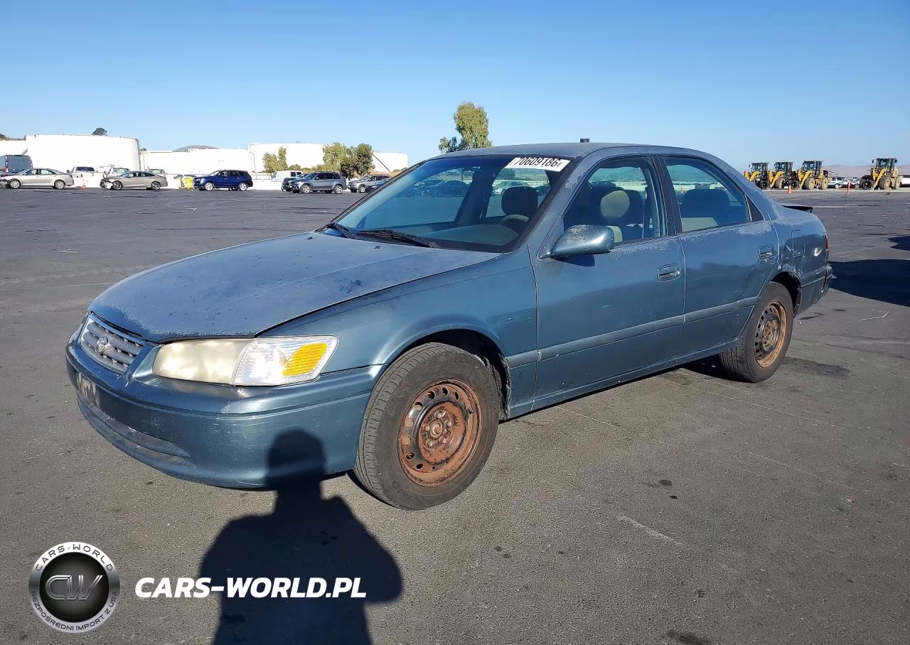 2000 Toyota Camry Le
