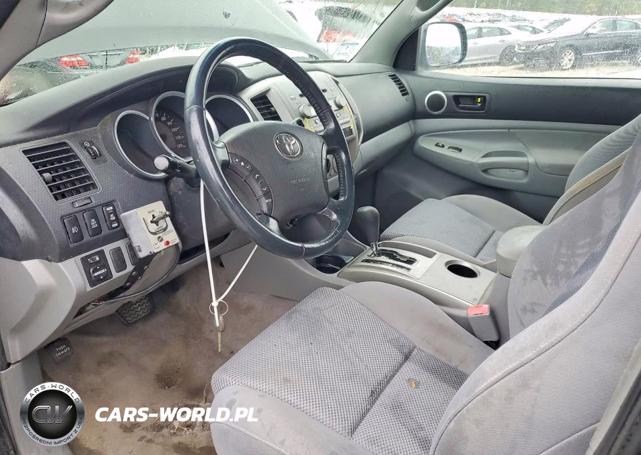 2005 Toyota Tacoma Double Cab VIN:5TELU42N45Z112485 - 8