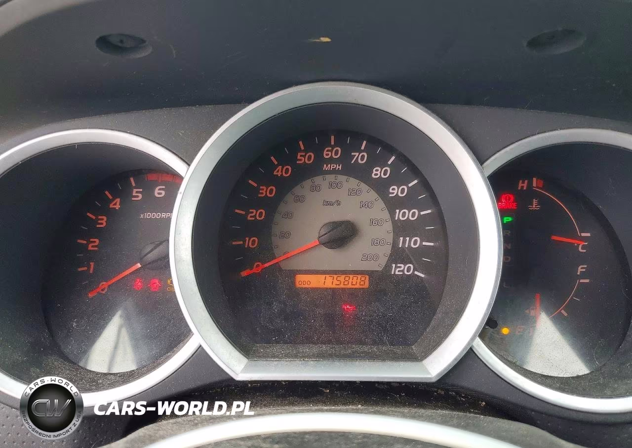 2005 Toyota Tacoma Double Cab VIN:5TELU42N45Z112485 - 9