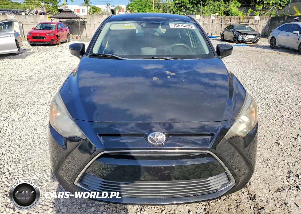 2018 Toyota Yaris Ia Base VIN:3MYDLBYV5JY301649 - 5