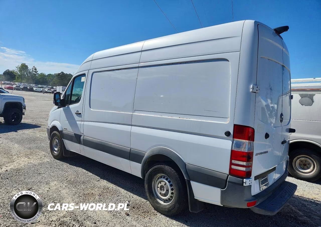 2014 Mercedes-Benz Sprinter 2500 Delivery Van VIN:WD3PE7DC1E5888338 - 2