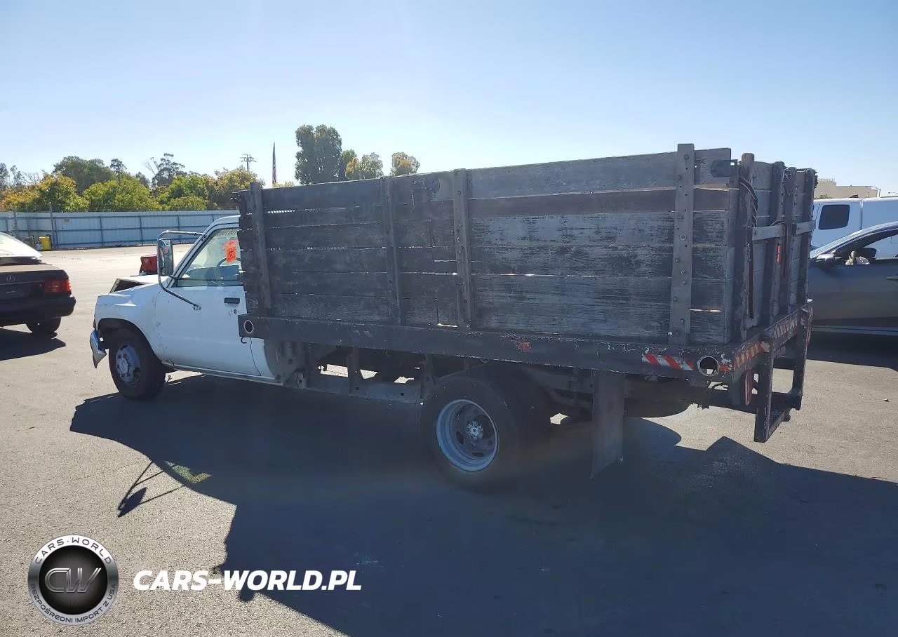 1988 Toyota Pickup Cab Chassis Rn75 VIN:JT5RN75T4J0024092 - 2