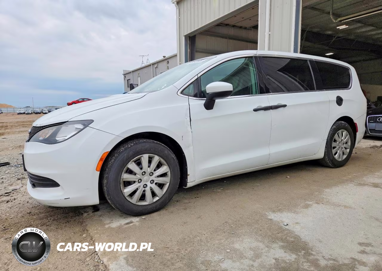 2019 Chrysler Pacifica VIN:2C4RC1AG6KR597583 - 1