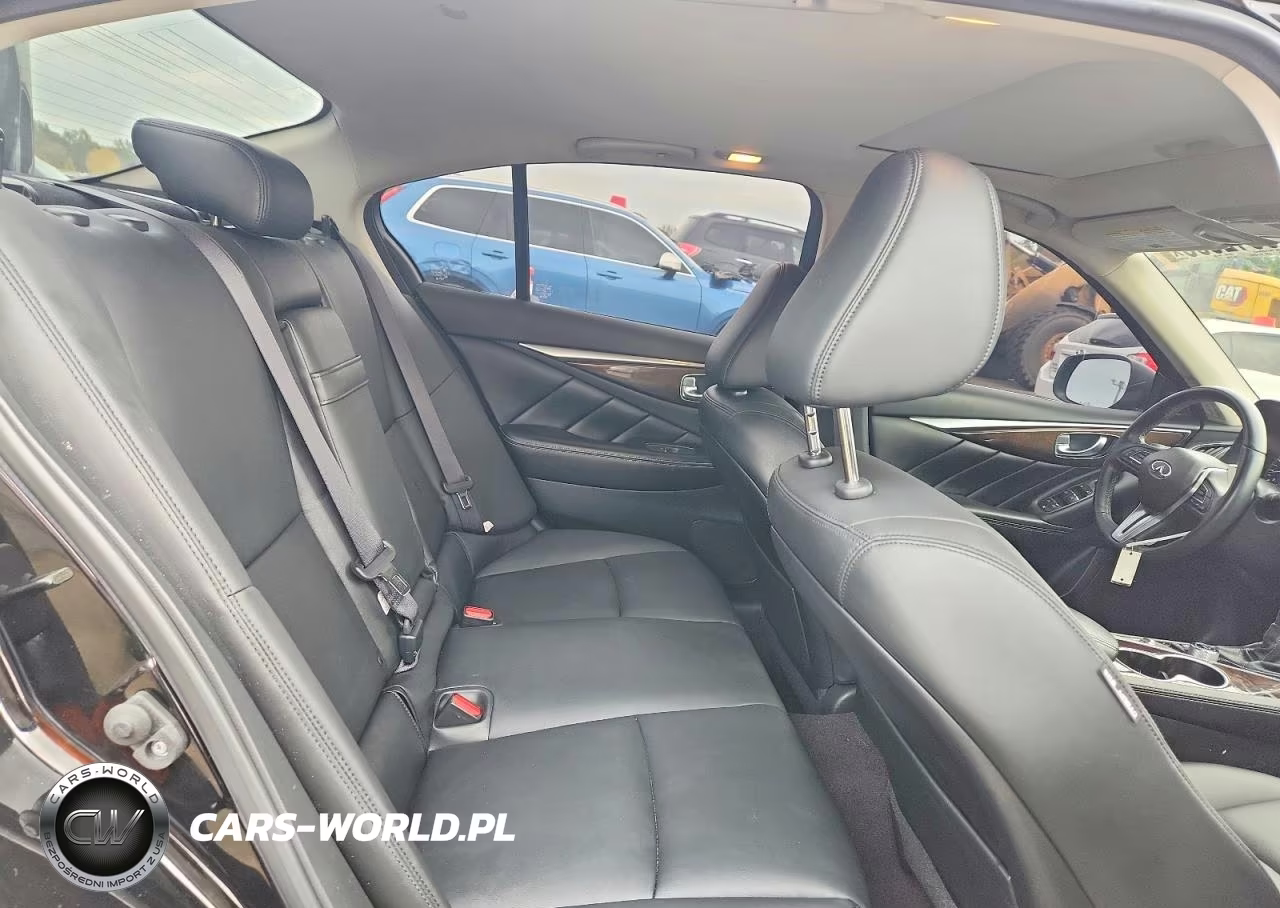 2018 Infiniti Q50 3.0T Luxe VIN:JN1EV7AR2JM611822 - 10