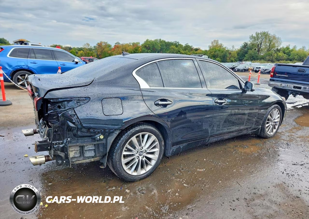 2018 Infiniti Q50 3.0T Luxe VIN:JN1EV7AR2JM611822 - 3