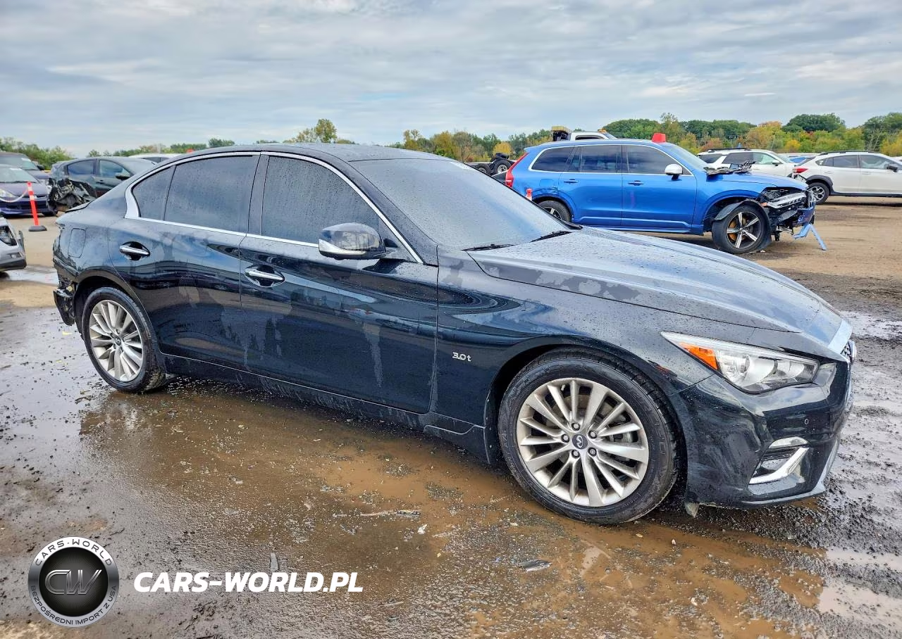 2018 Infiniti Q50 3.0T Luxe VIN:JN1EV7AR2JM611822 - 4