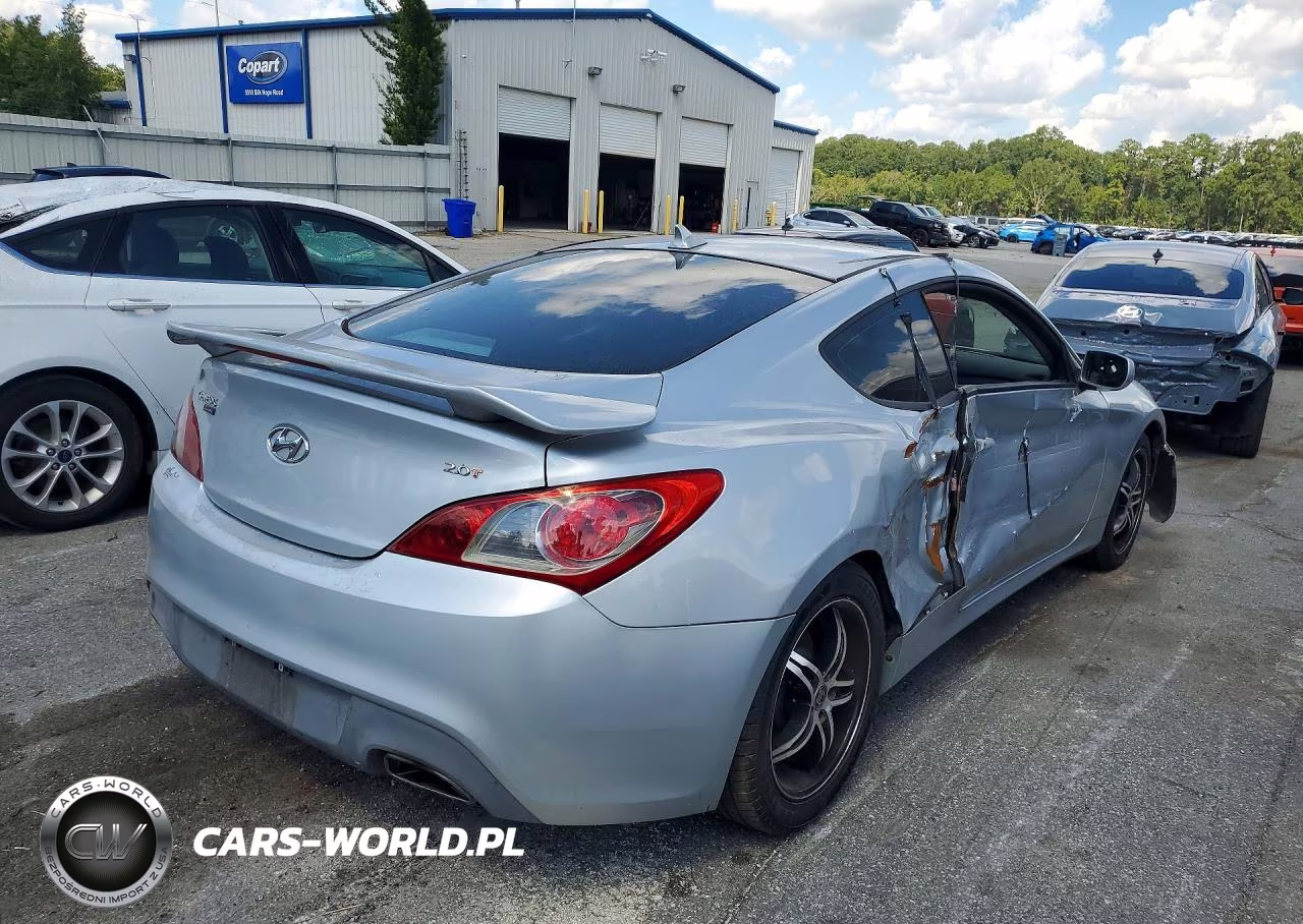 2012 Hyundai Genesis Coupe 2.0T Premium VIN:KMHHT6KD9CU079304 - 3