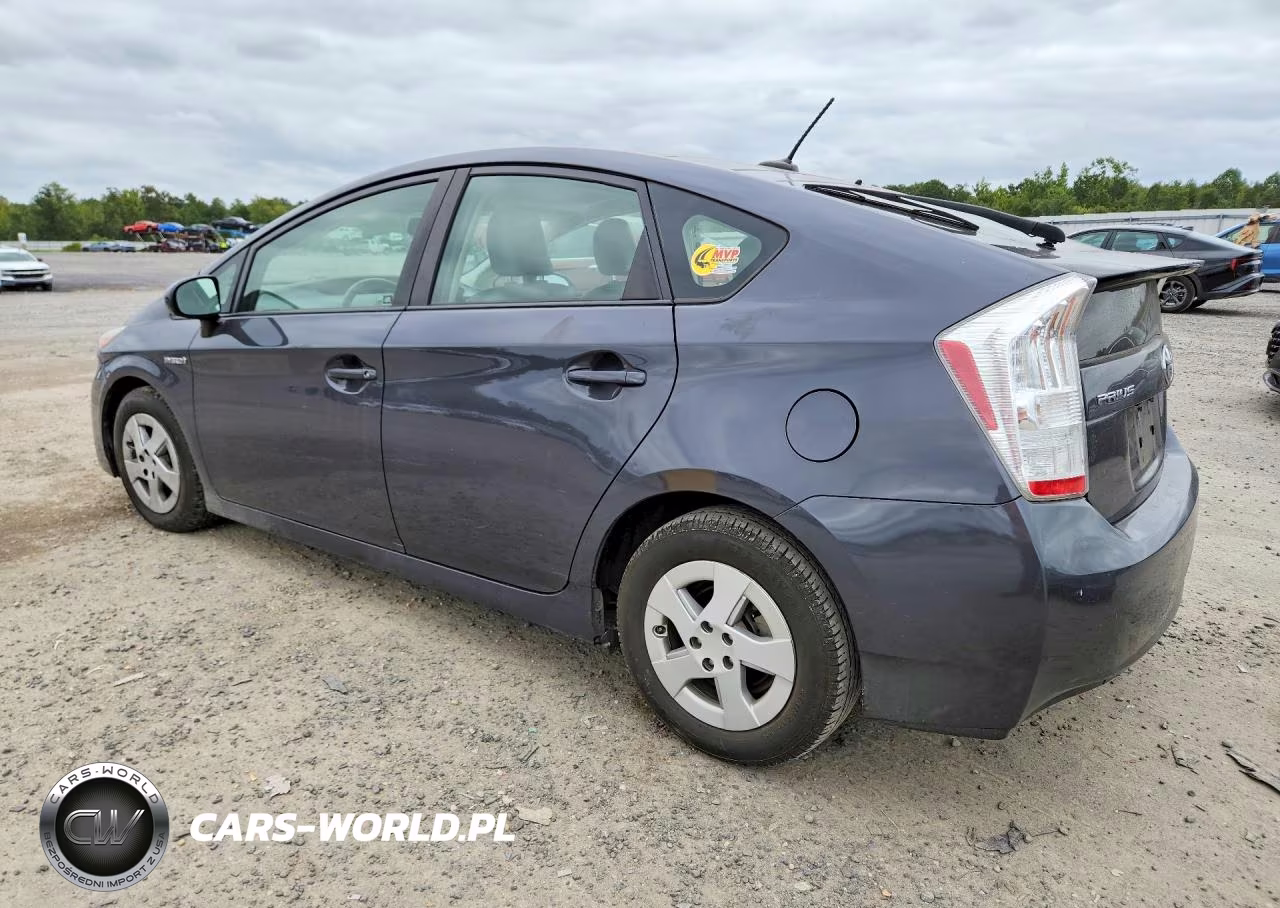 2011 Toyota Prius Four VIN:JTDKN3DU6B5302312 - 2