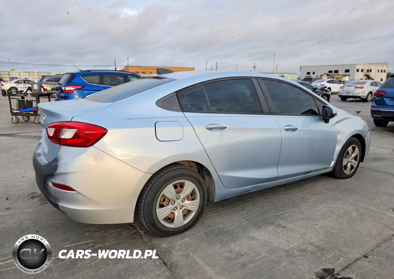 2018 Chevrolet Cruze Ls VIN:1G1BC5SM6J7154842 - 3