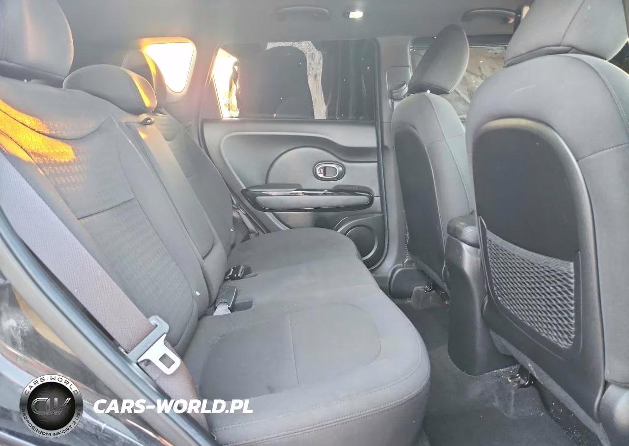 2015 Kia Soul VIN:KNDJX3A50F7200890 - 11