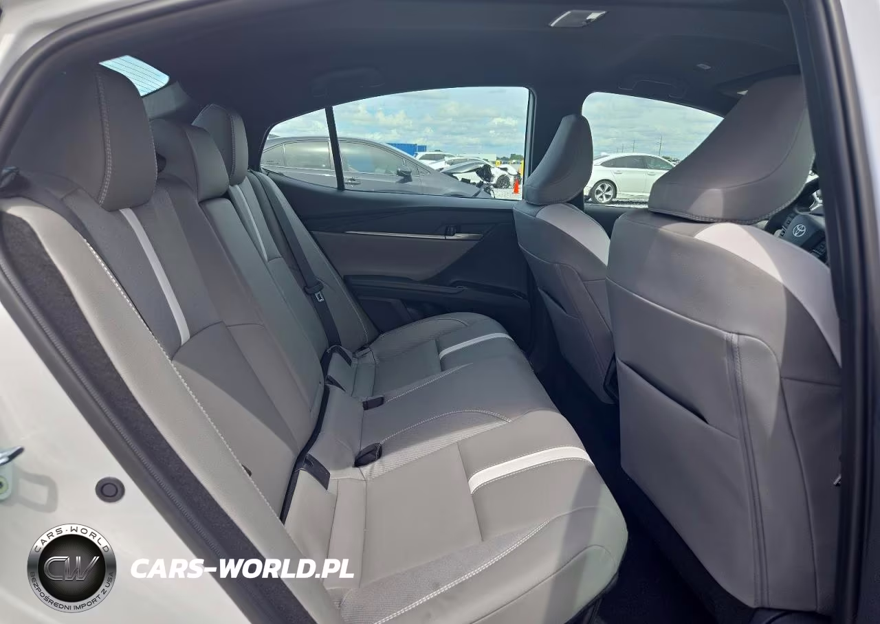 2026 Toyota Camry Se VIN:4T1DAACK9TU353704 - 10