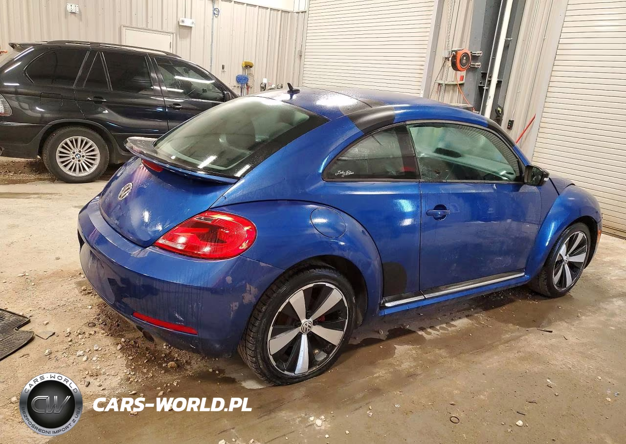2013 Volkswagen Beetle Turbo VIN:3VWVA7AT9DM626943 - 3