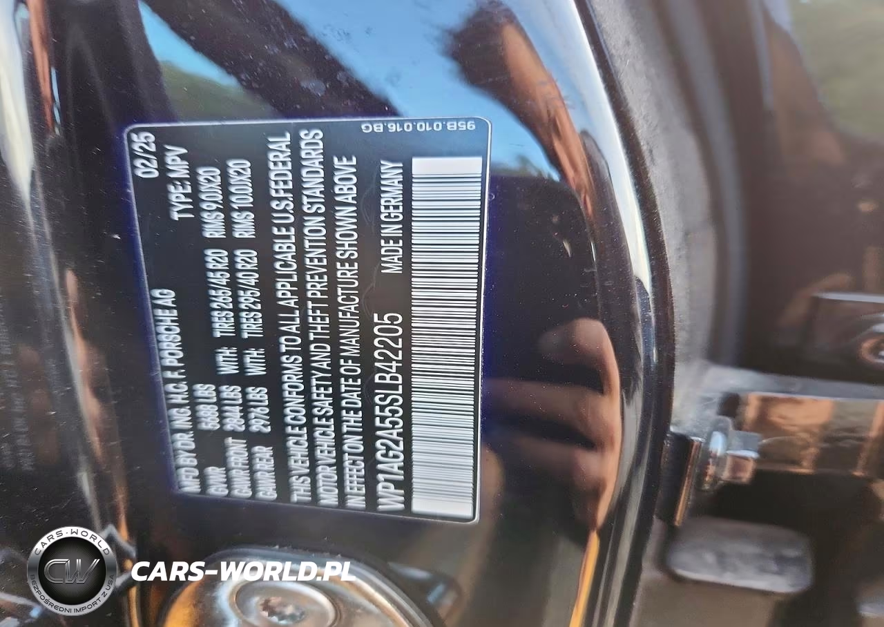 2025 Porsche Macan S VIN:WP1AG2A55SLB42205 - 13
