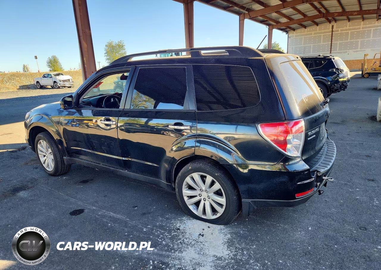 2011 Subaru Forester 2.5X Premium VIN:JF2SHADC9BH733262 - 2