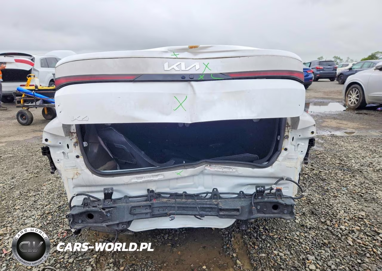 2025 Kia K4 Lxs VIN:3KPFT4DE6SE023890 - 6