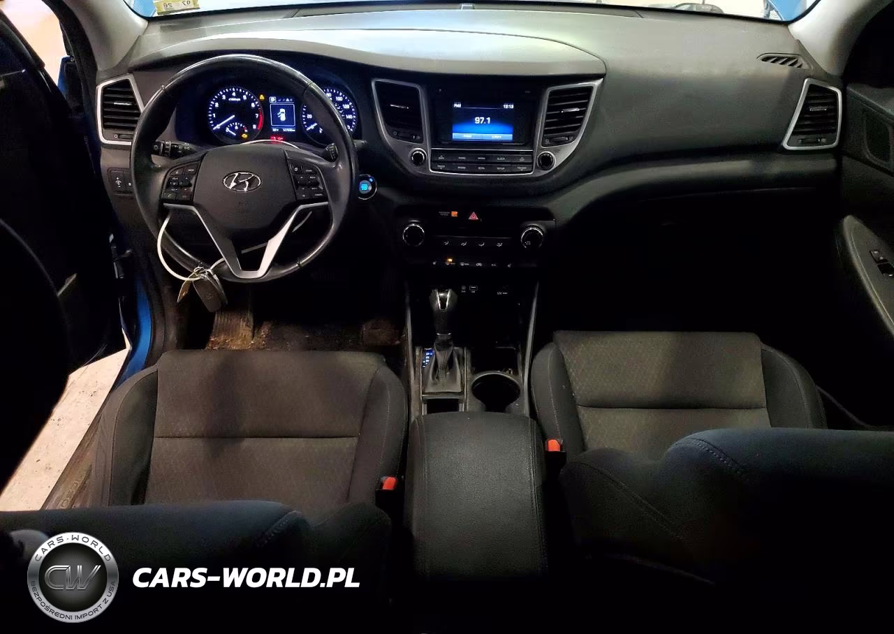 2017 Hyundai Tucson Sport VIN:KM8J3CA27HU433103 - 8