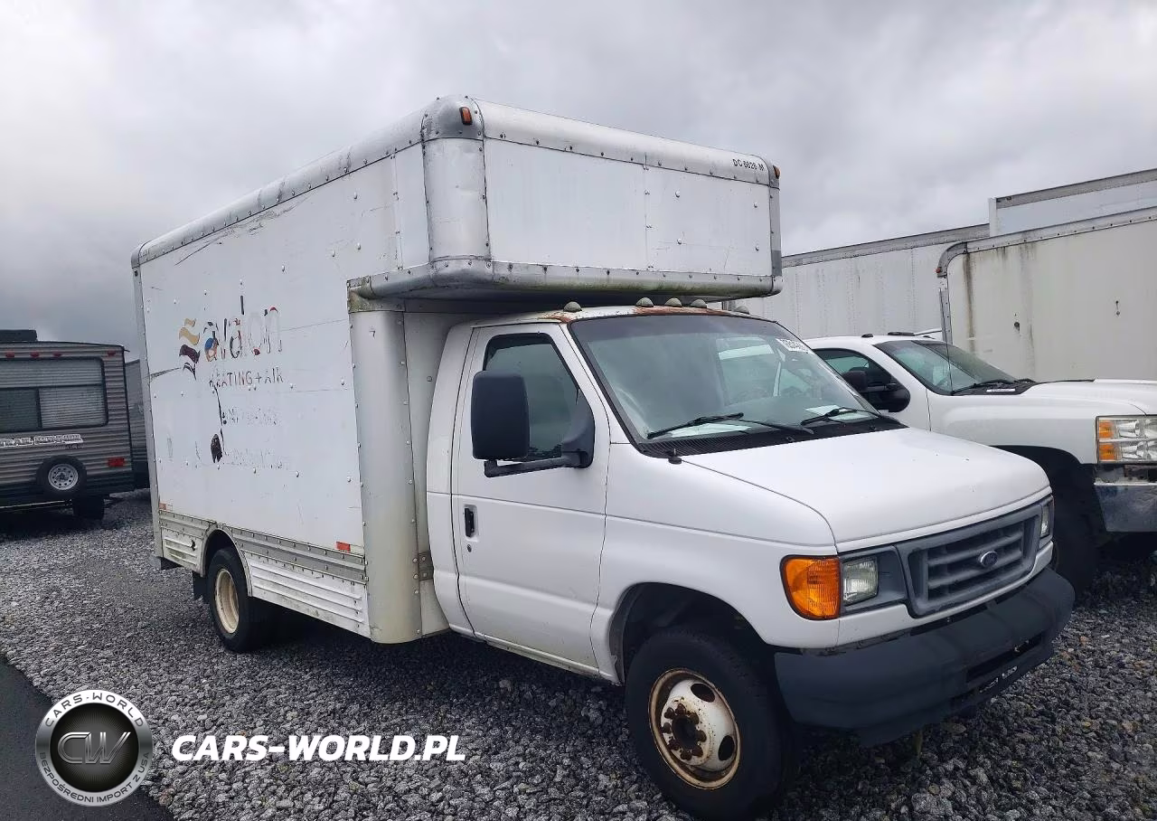 2006 Ford Econoline E450 Super Duty Cutaway Van VIN:1FDXE45S76DB17167 - 4