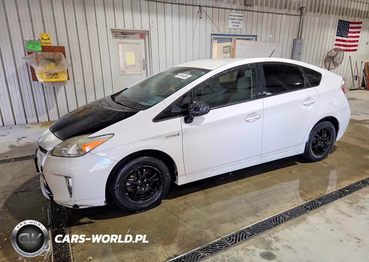 2012 Toyota Prius One – zdjęcie 1 z 12