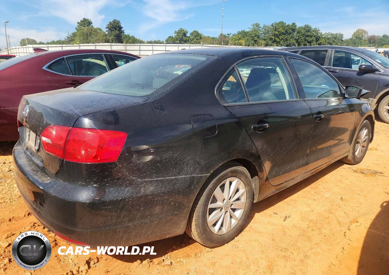 2011 Volkswagen Jetta Base VIN:3VW2K7AJ8BM362030 - 3