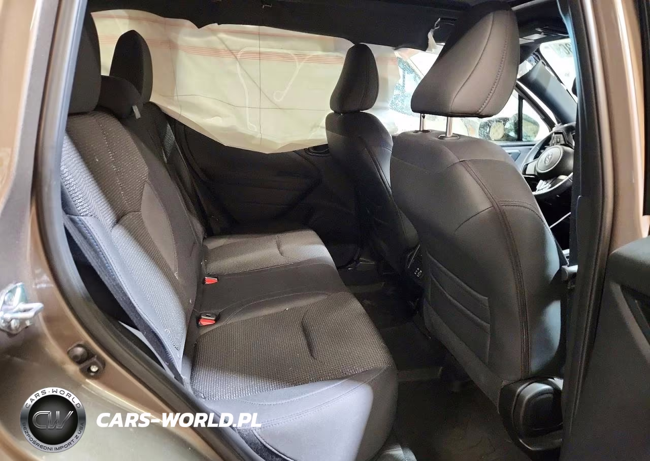2025 Subaru Forester Premium VIN:JF2SLDDC8SH530296 - 11