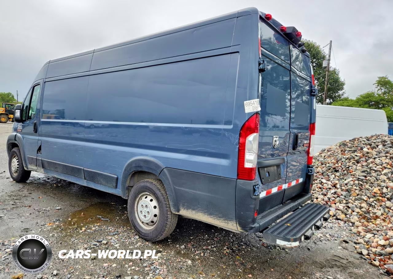 2021 Ram Promaster 3500 Delivery Van VIN:3C6MRVJG5ME562268 - 2