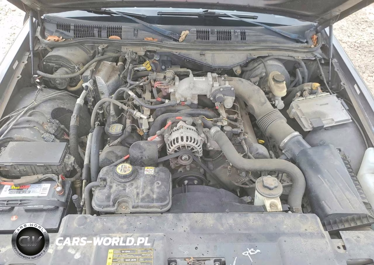 2008 Ford Crown Victoria Police Interceptor VIN:2FAHP71V48X153016 - 11