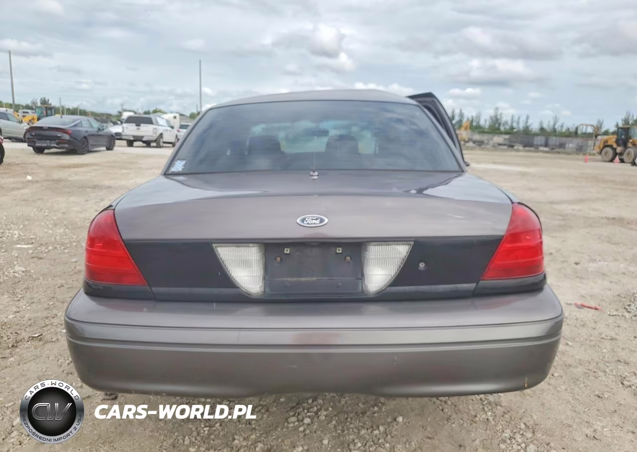 2008 Ford Crown Victoria Police Interceptor VIN:2FAHP71V48X153016 - 6