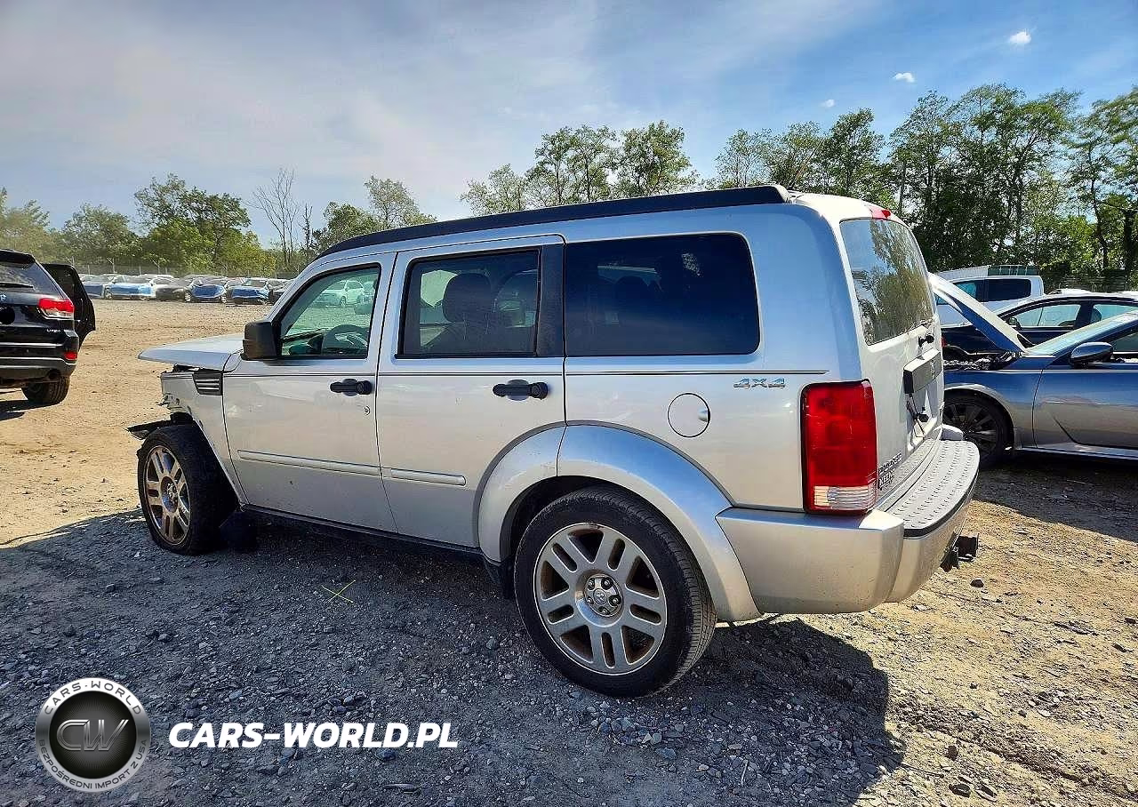 2011 Dodge Nitro Heat VIN:1D4PU4GK3BW599870 - 2