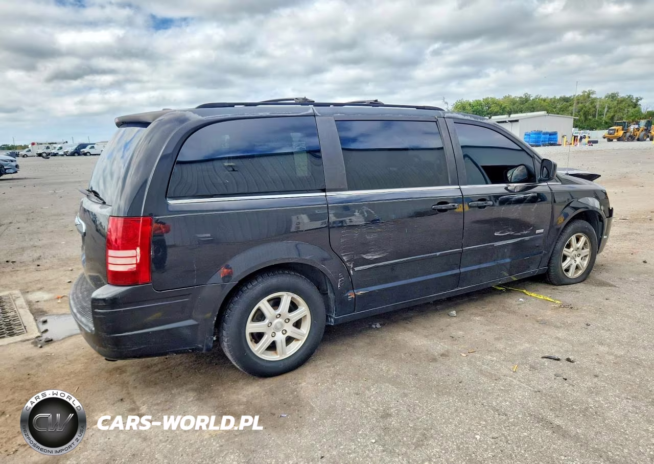 2008 Chrysler Town & Country Touring VIN:2A8HR54P78R835892 - 3