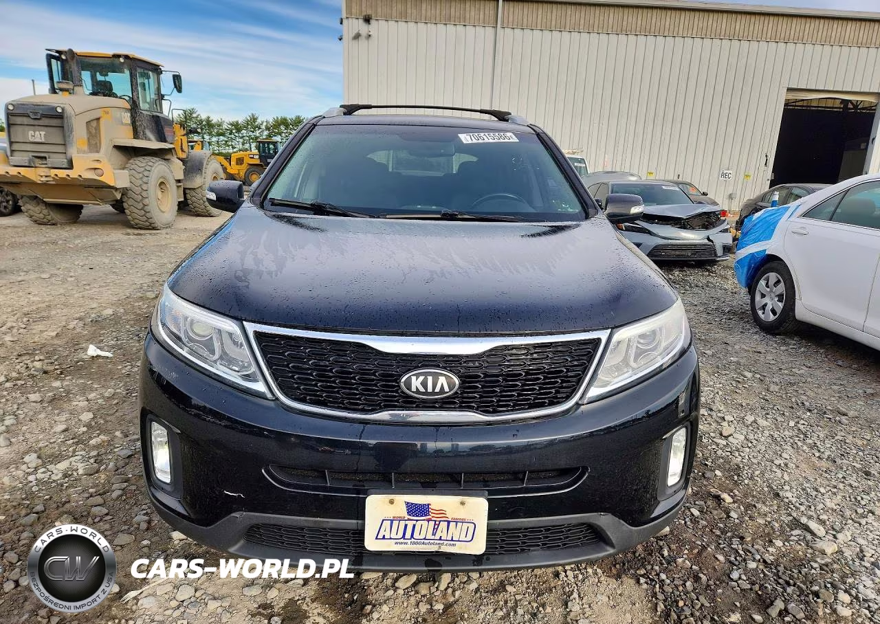 2014 Kia Sorento Lx VIN:5XYKT4A68EG485662 - 5