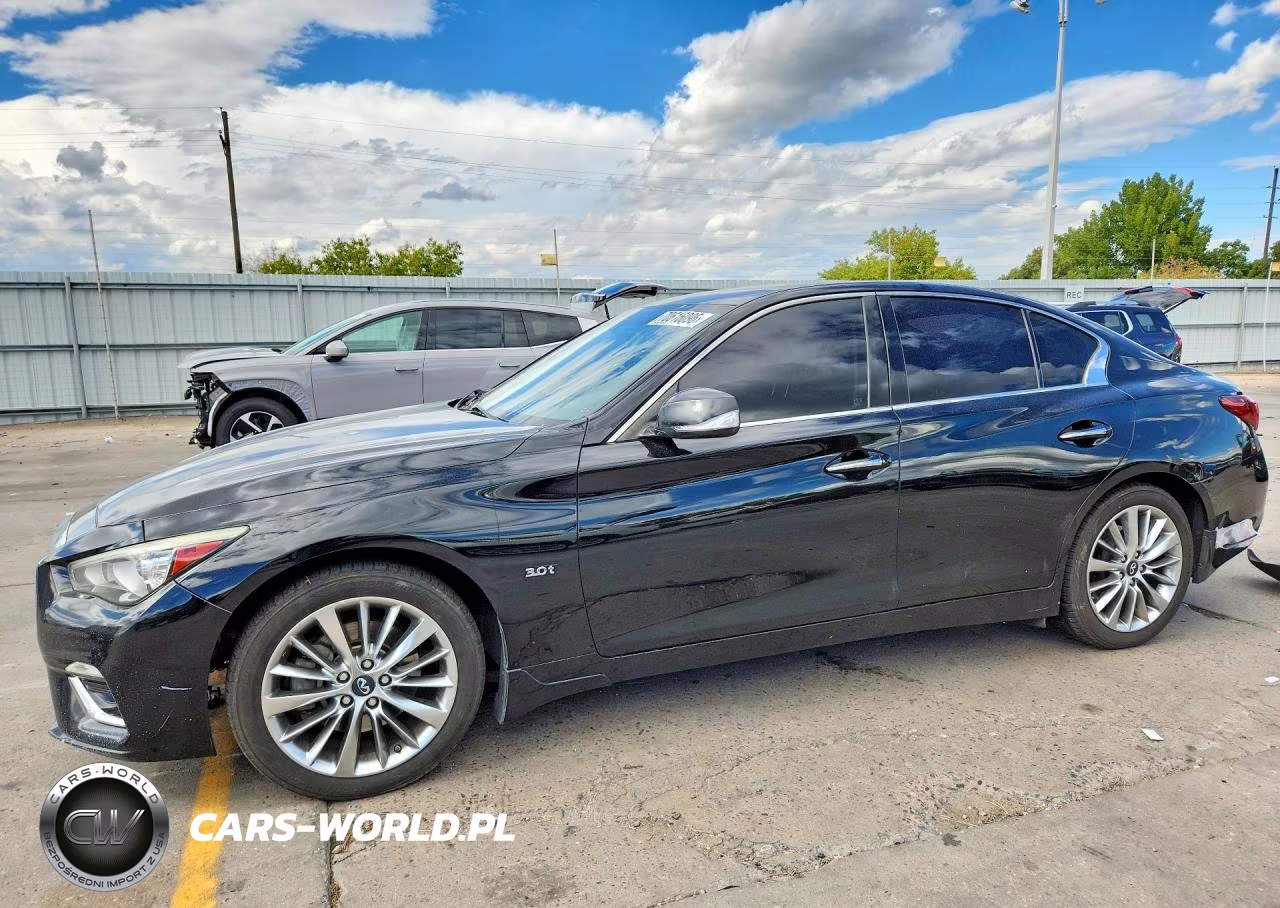 2018 Infiniti Q50 3.0T Luxe VIN:JN1EV7ARXJM430886 - 1