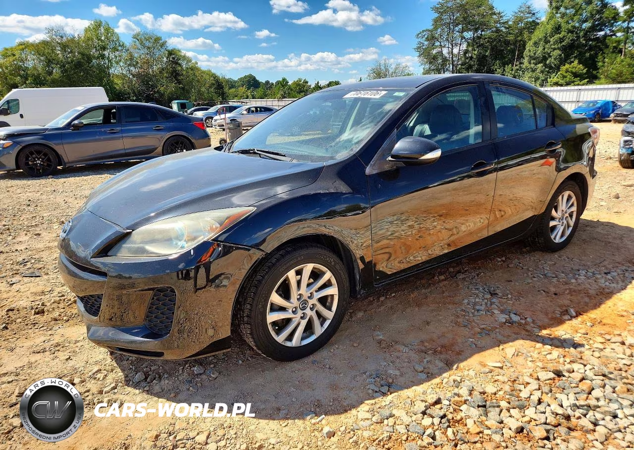 2013 Mazda Mazda3 I Grand Touring – zdjęcie 1 z 12