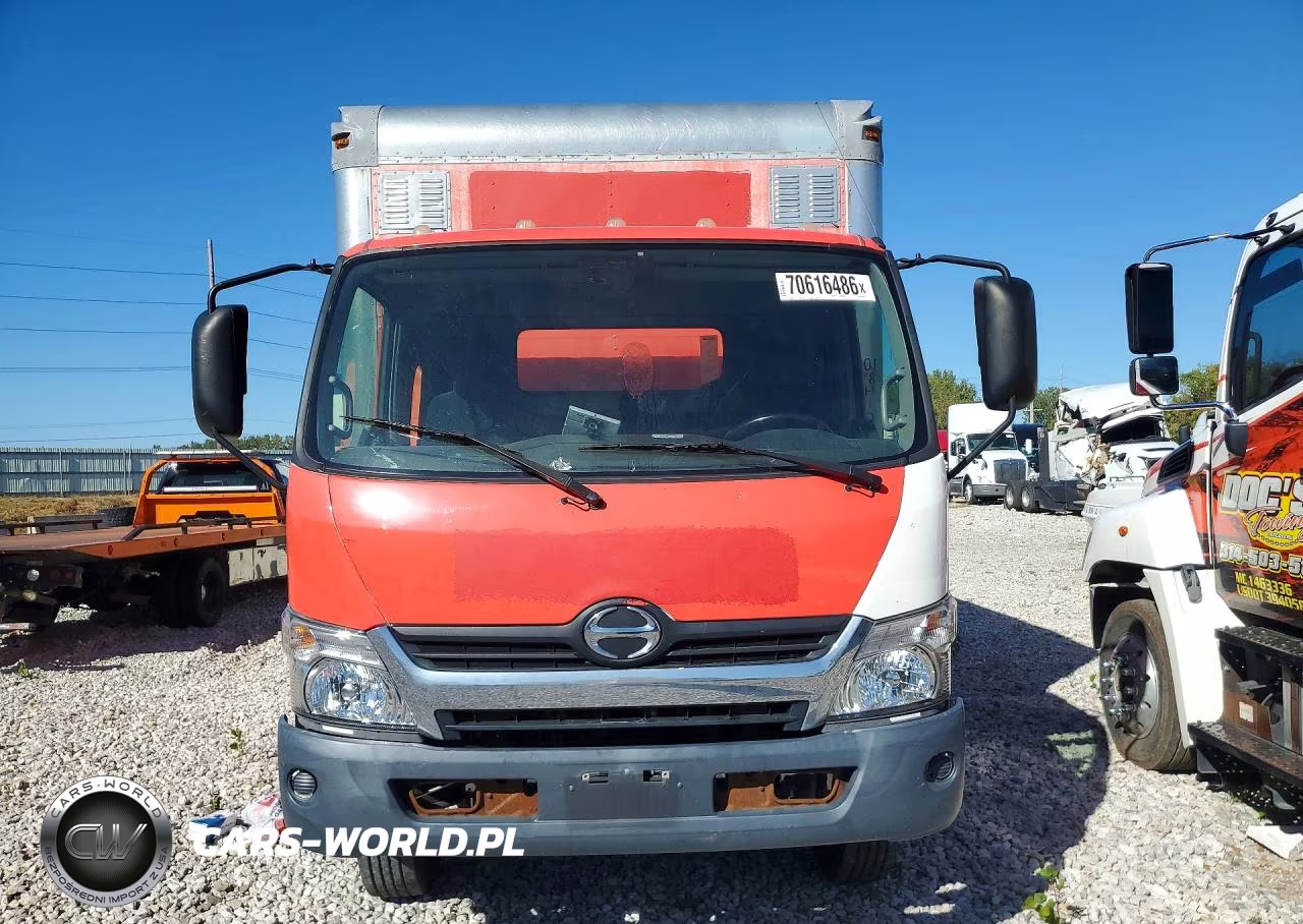 2018 Hino 195 Box Truck VIN:JHHSDM2H0JK006570 - 5