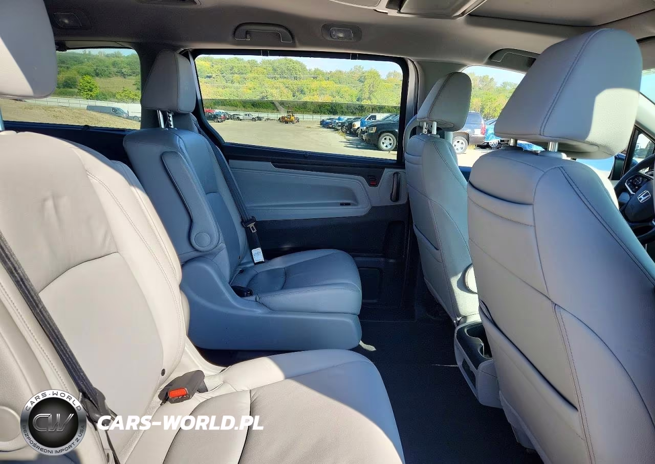 2024 Honda Odyssey Touring VIN:5FNRL6H80RB038483 - 11