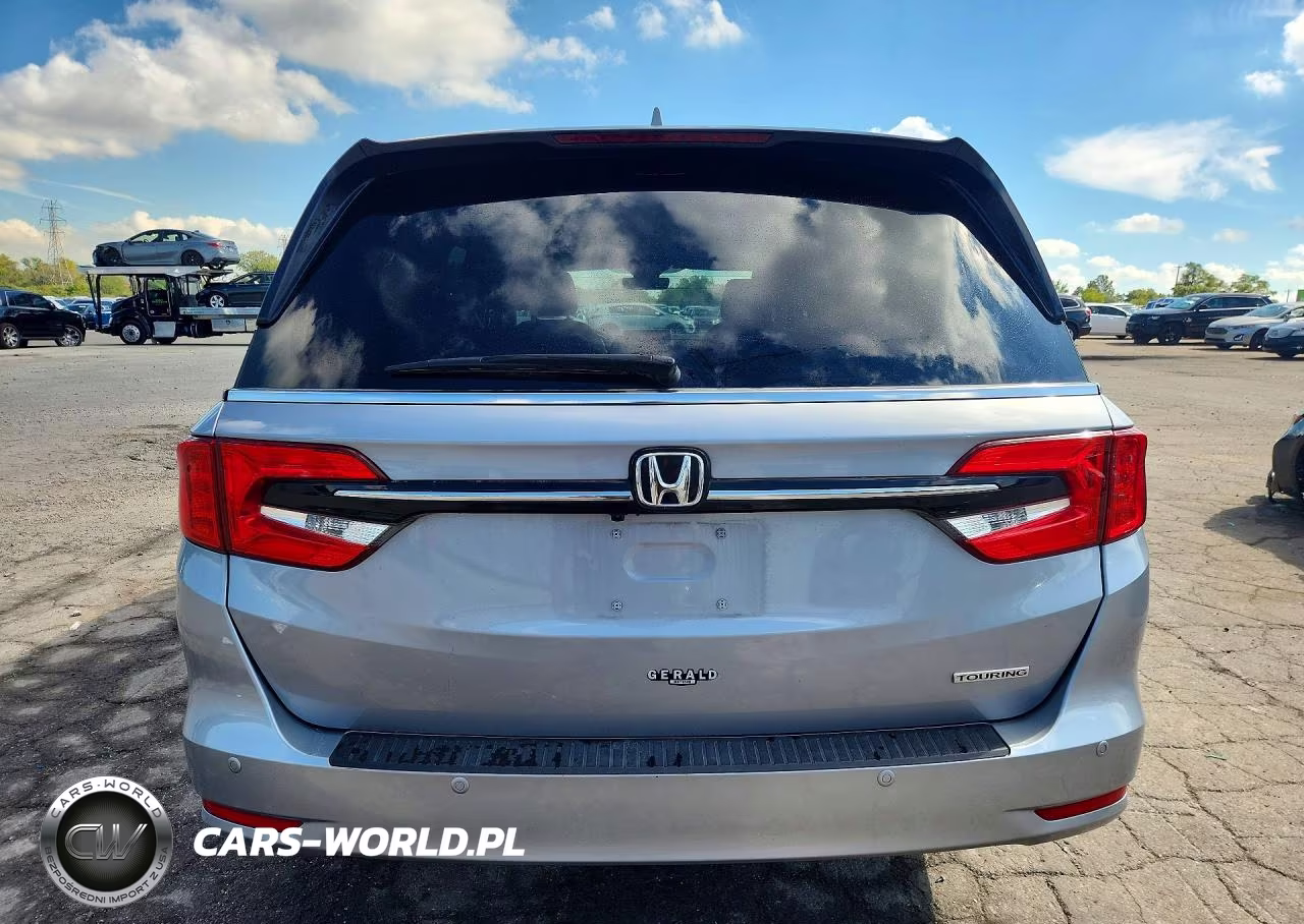2024 Honda Odyssey Touring VIN:5FNRL6H80RB038483 - 6
