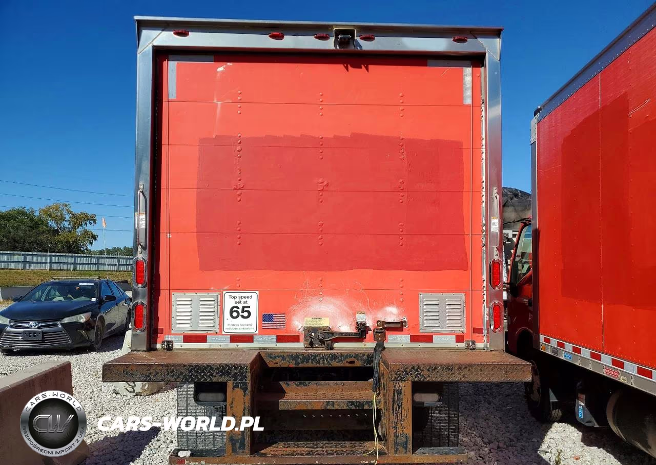 2018 Hino 195 Box Truck VIN:JHHSDM2H5JK006340 - 6