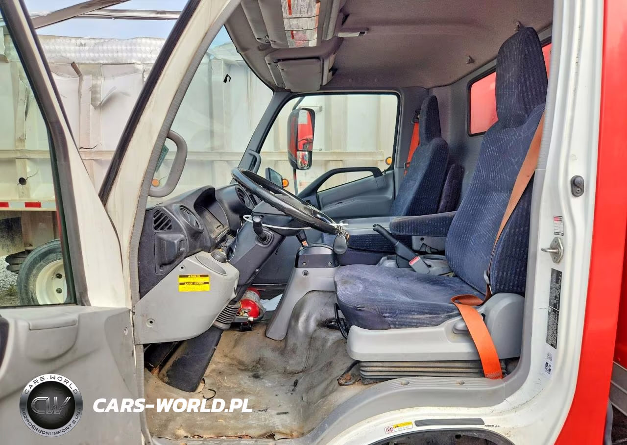 2018 Hino 195 Box Truck VIN:JHHSDM2H5JK006340 - 7