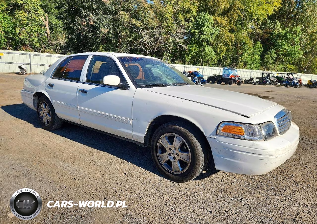 2011 Ford Crown Victoria Lx VIN:2FABP7EV8BX184552 - 4