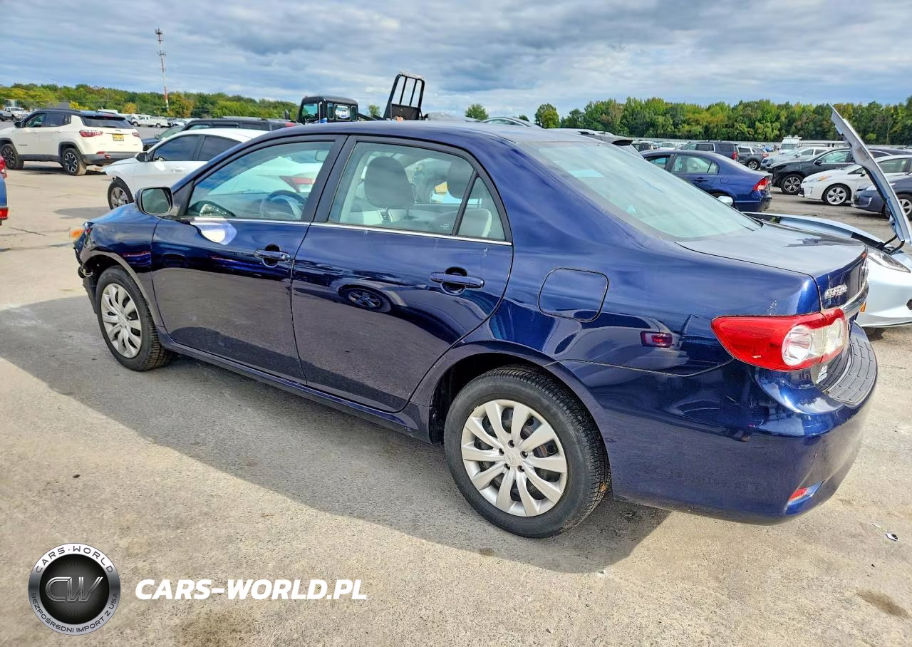 2013 Toyota Corolla Le VIN:2T1BU4EE9DC940396 - 2