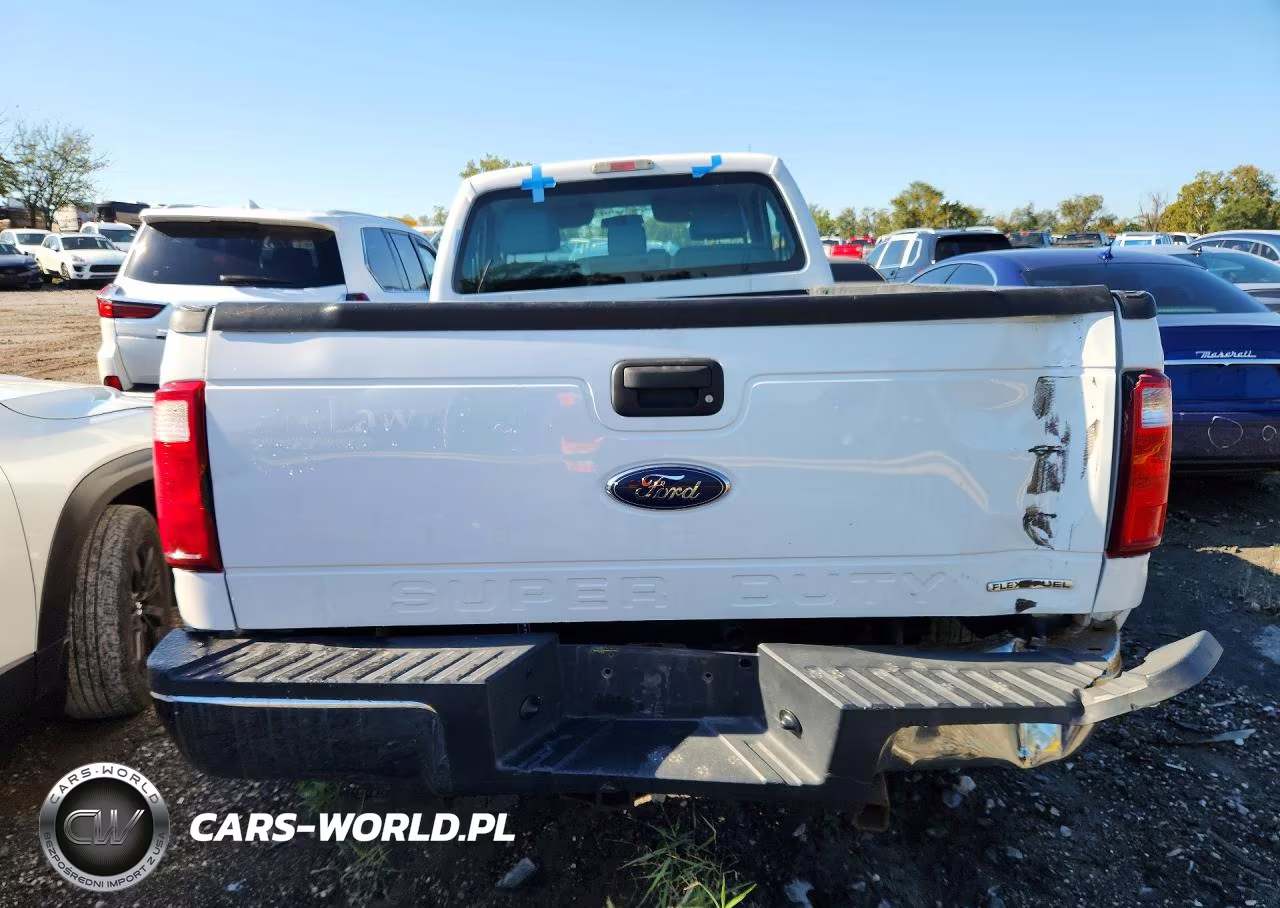 2015 Ford F250 Super Duty VIN:1FTBF2A67FEC21547 - 6