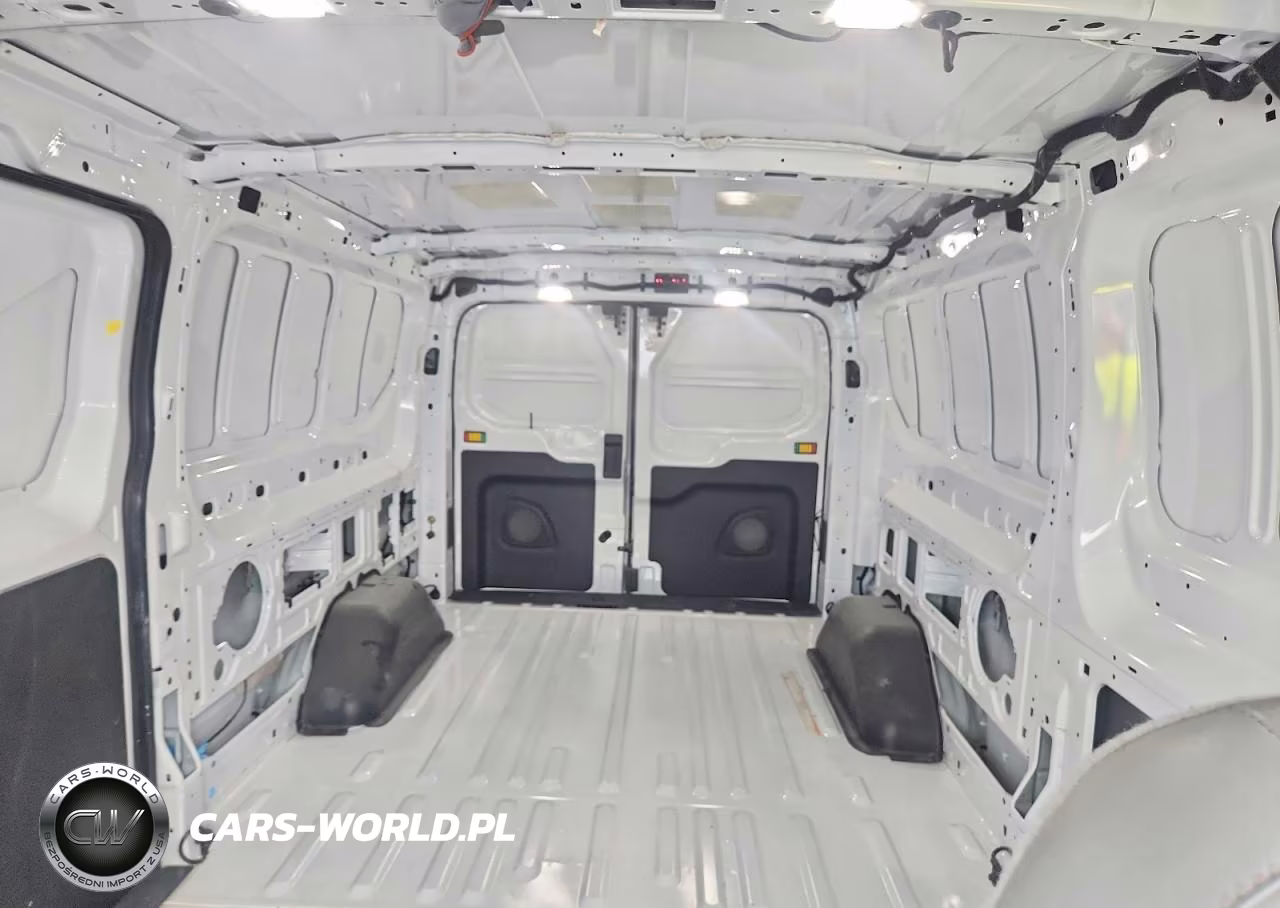 2025 Ford Transit-150 VIN:1FTYE1Y89SKA53100 - 10