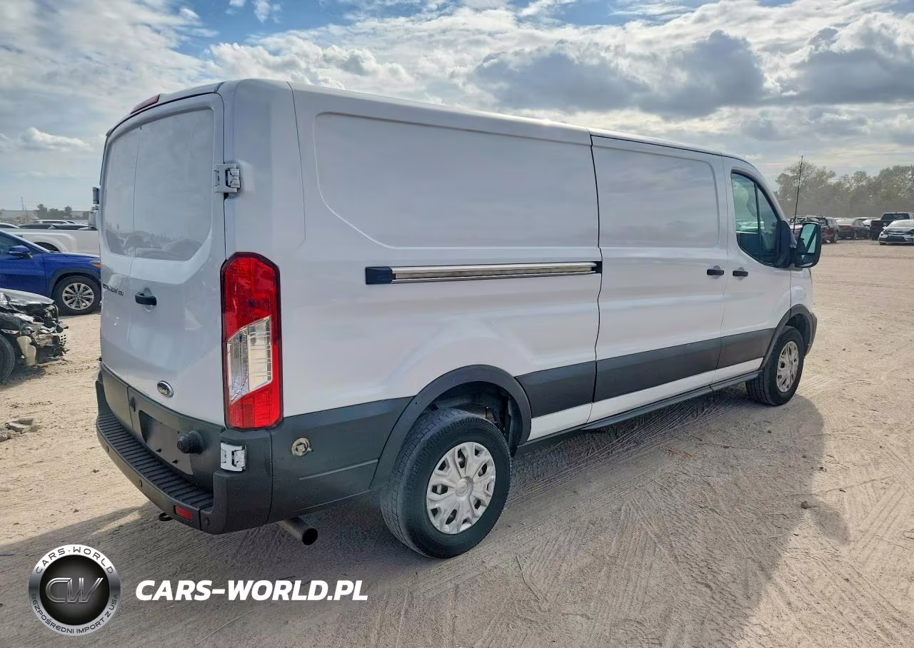 2025 Ford Transit-150 VIN:1FTYE1Y89SKA53100 - 3