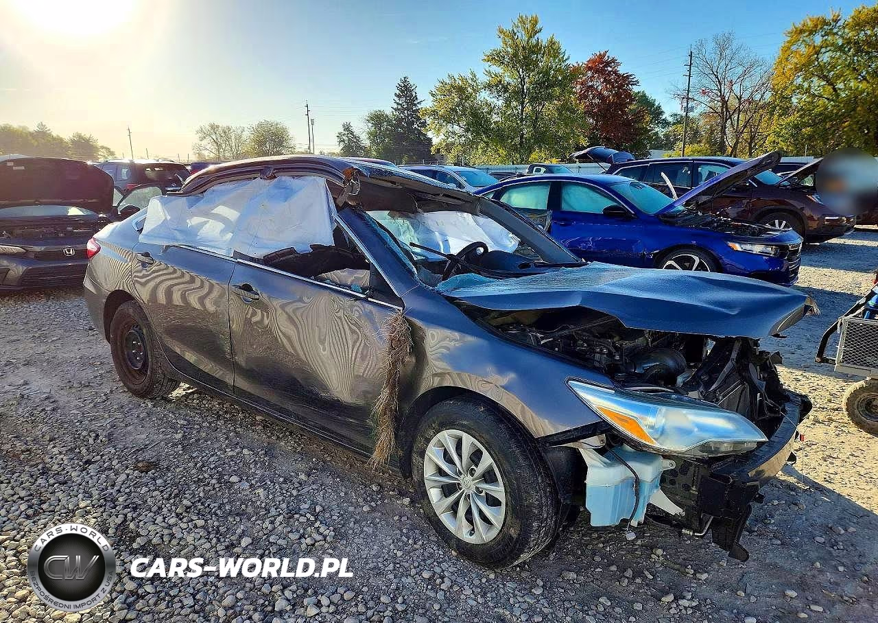 2017 Toyota Camry Le VIN:4T1BF1FK0HU622376 - 4