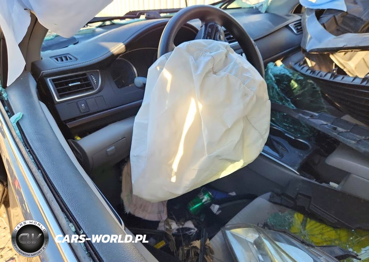 2017 Toyota Camry Le VIN:4T1BF1FK0HU622376 - 8
