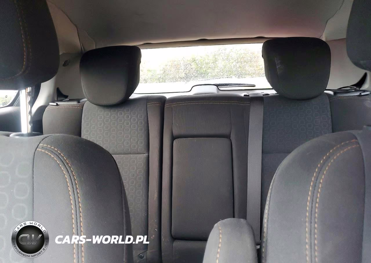 2019 Chevrolet Trax Ls VIN:3GNCJKSB8KL319860 - 10