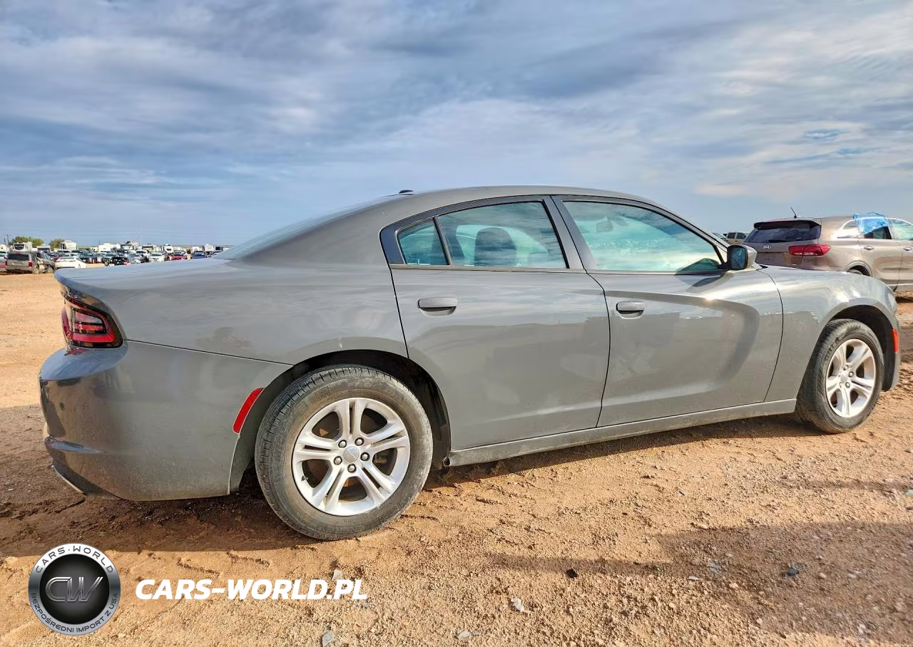 2019 Dodge Charger Sxt VIN:2C3CDXBG6KH736576 - 3