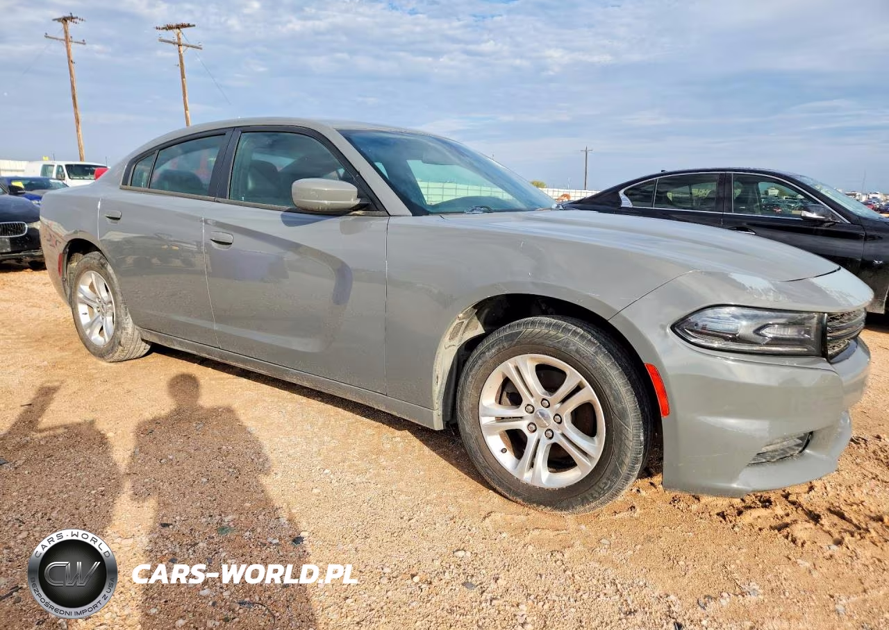 2019 Dodge Charger Sxt VIN:2C3CDXBG6KH736576 - 4