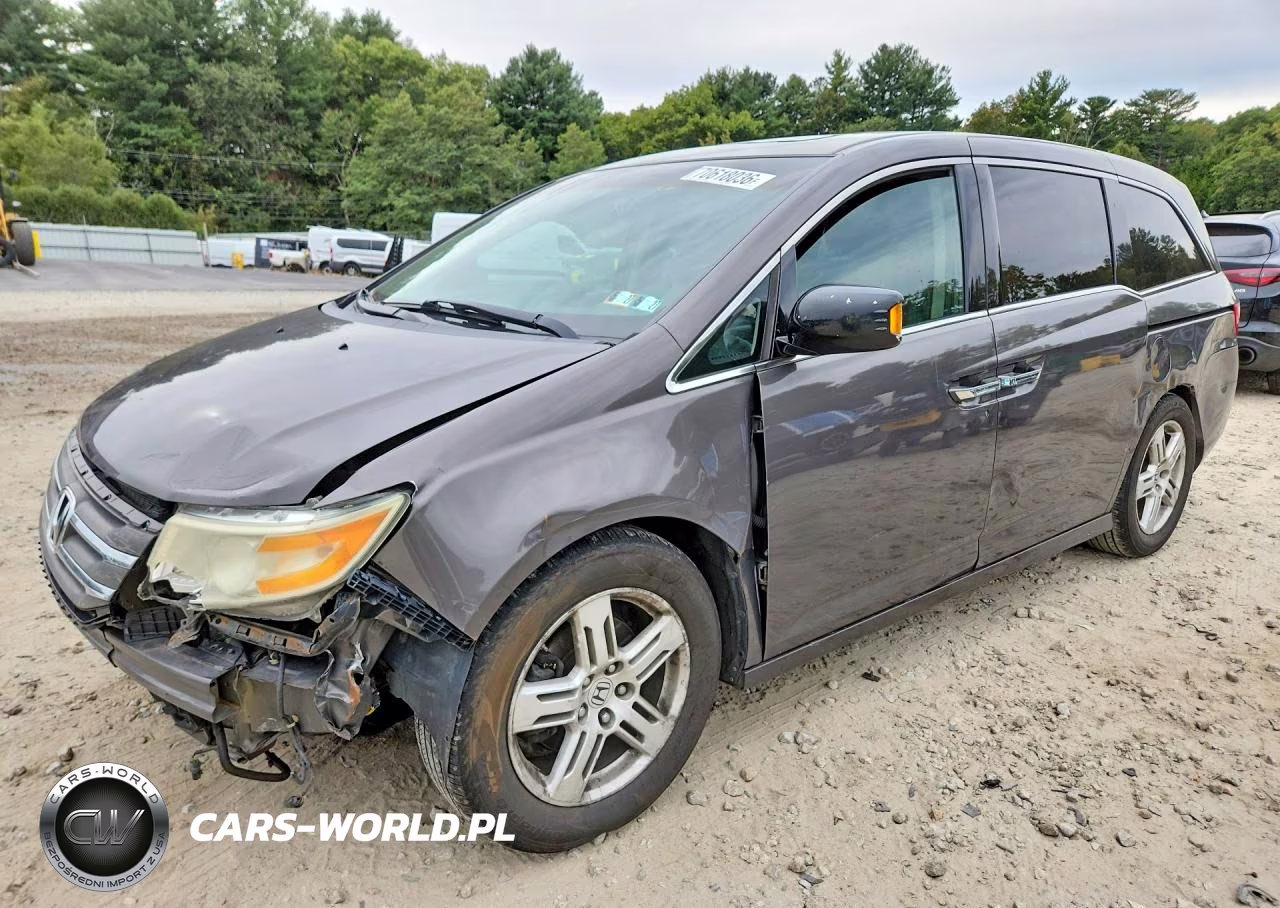 2012 Honda Odyssey Touring VIN:5FNRL5H99CB137877 - 1